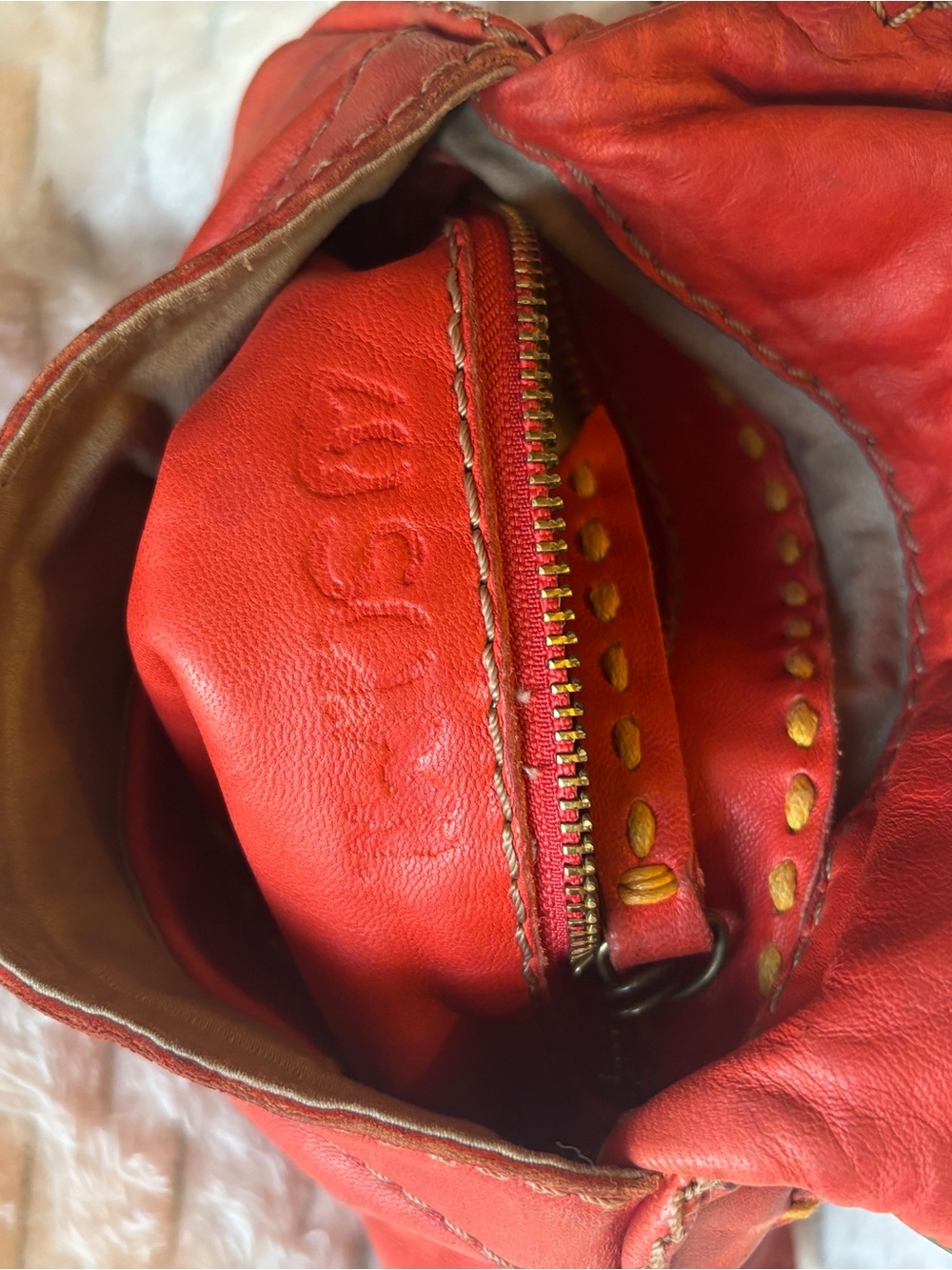 49 SQM soft, rusty, orange goat skin, BoHo Crossbody adjustable strap - Picture 9 of 10